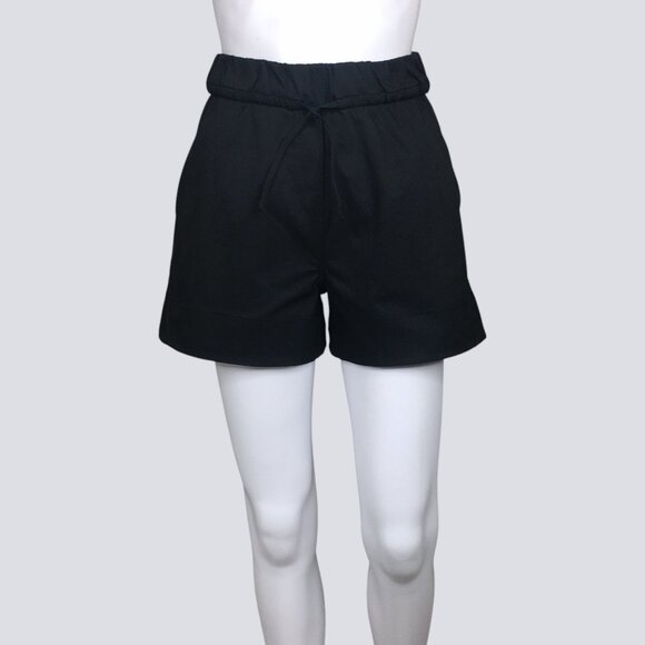 Lululemon High Rise Short Size XXS Black Casual Minimalist Athleisure NWT - Picture 1 of 15